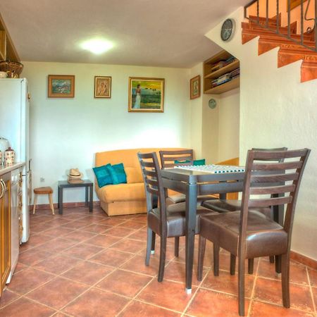 Holiday Home Neda سفيتي ستيفان المظهر الخارجي الصورة